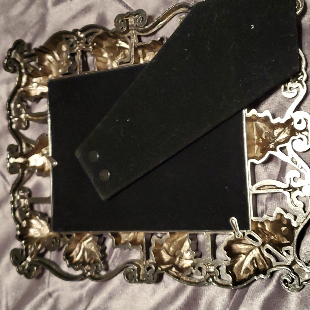 Jennifer Moore  frames - Picture 8 of 8